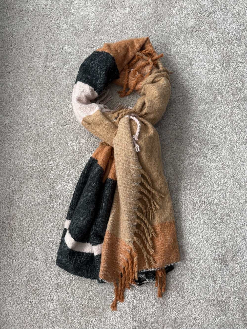 Shiraleah Multicolor Colorblock Fringe Knit Scarf